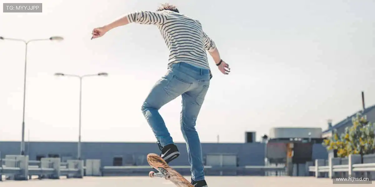 全球赛事同步追,精彩瞬间不错过!🌍⏯️